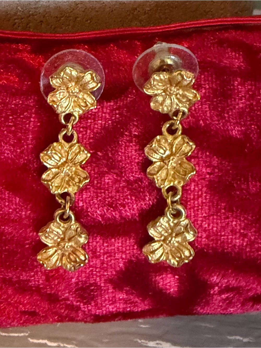 Gold Floral Drop Earrings - Women Jewelry